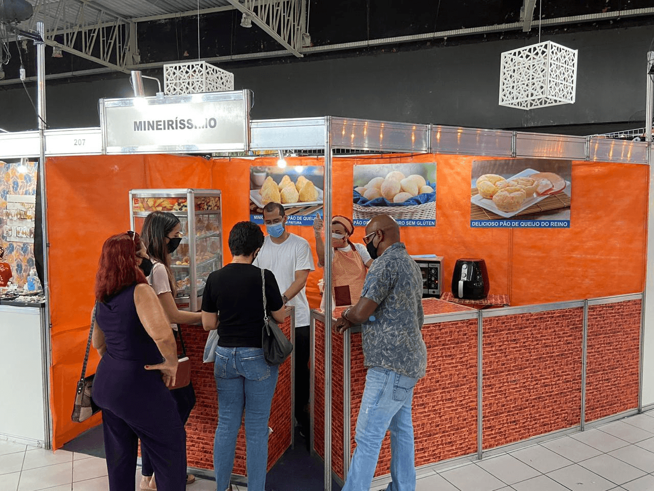 Imagem de um stand de feira